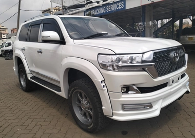 Toyota Land Cruiser V8 – 2008 | 4600cc Petrol | Sunroof | KES 3.95M