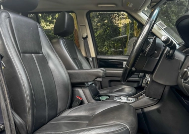 Land Rover Discovery – 2013 | SDV6 | 3000cc Diesel | 7-Seater | KES 3.3M