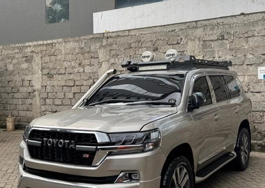 Toyota Land Cruiser V8 – 2008 Facelift | Fully Loaded | KES 4M