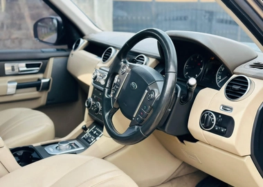 🔥 2015 Land Rover Discovery 4 HSE – 3000cc Diesel | Beige Leather | Full Spec | KES 5.2M 🔥