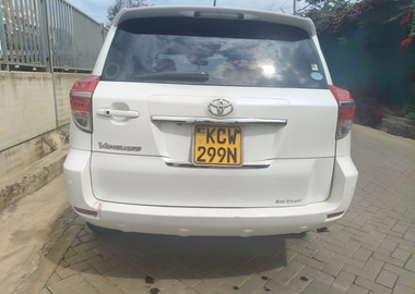 Toyota Vanguard 2013