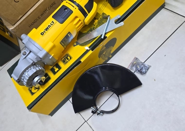 DeWalt 9th grinder