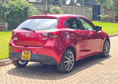 MAZDA DEMIO – Ksh 1,230,000 🔥🔥