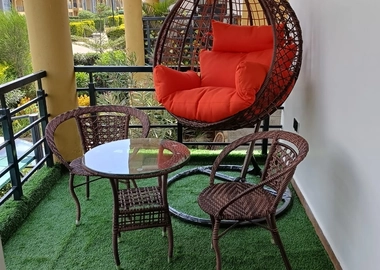 Hammock Swing with Table & Seats – Ksh 55,000