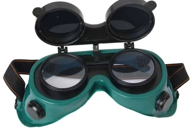 Welding goggles