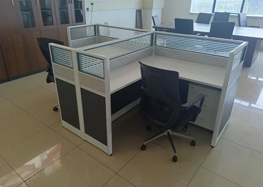 Modern Working Desk – Ksh 92000