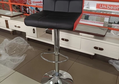 Modern Counter Stools – Ksh 10,000