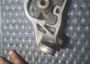 Subaru legacy BR9 front engine mount