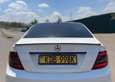 2013 Mercedes-Benz C-Class Avantgarde