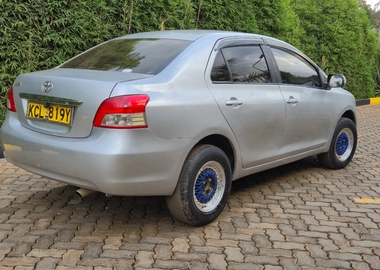 TOYOTA BELTA