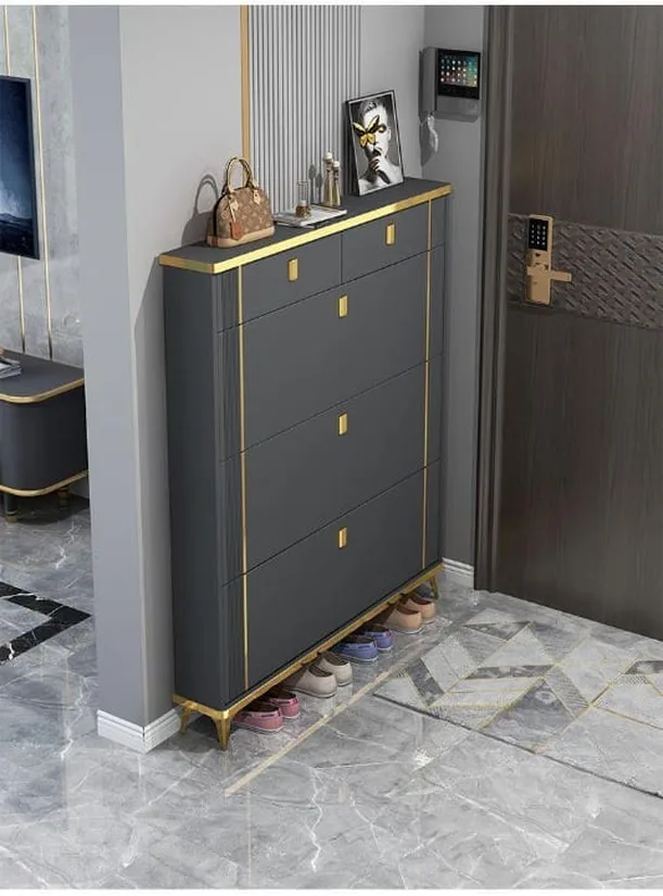 🪵 Shoe Rack @ KSh 22,000
