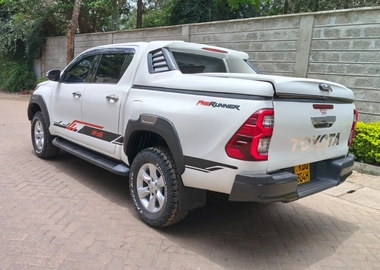 TOYOTA HILUX REVO DOUBLE CAB