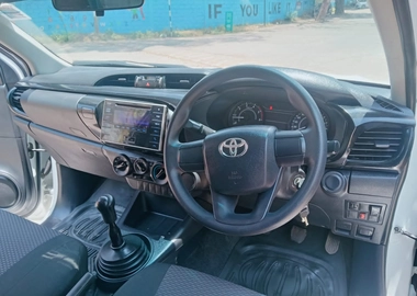TOYOTA PICKUP REVO SINGLE CAB