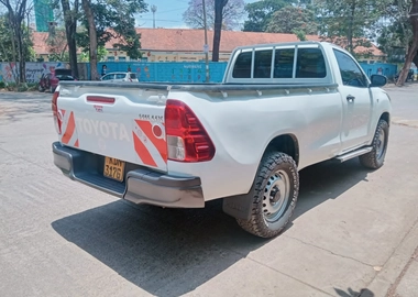TOYOTA PICKUP REVO SINGLE CAB
