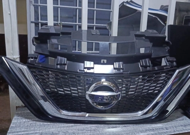 Nissan note grill 2016-2018