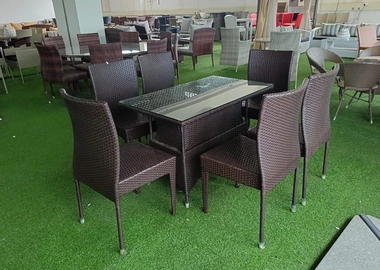 Premium 6‑Seater Outdoor Furniture Set + Table – KSh 80,000