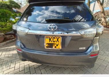 TOYOTA WISH 2013 MODEL