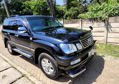 TOYOTA LANDCRUISER CYGNUS PETROL 2007 MODEL