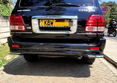 TOYOTA LANDCRUISER CYGNUS PETROL 2007 MODEL