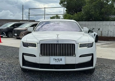 Rolls Royce Ghost 2021