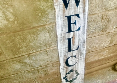 Customized rustic welcome sign