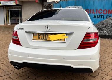 Mercedes Benz C200