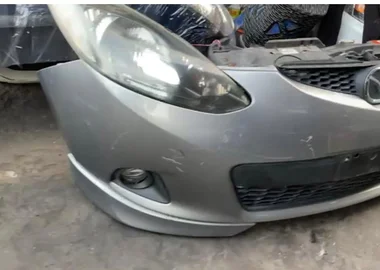 Demio nosecut