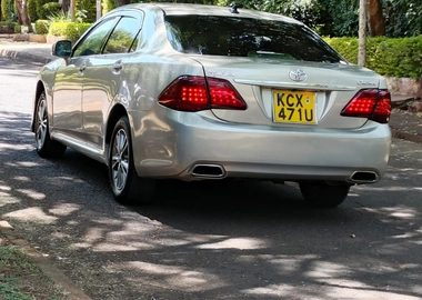 2012 model Toyota crown royal