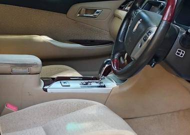 2012 model Toyota crown royal