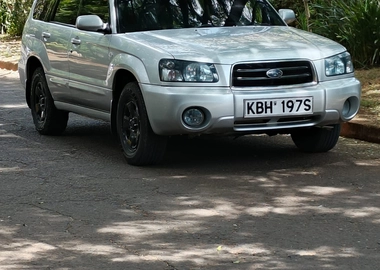 Subaru Forester SG5