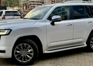 2022 LAND CRUISER ZX