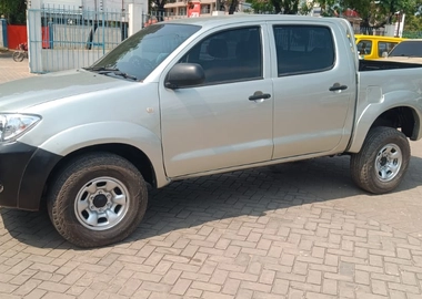 Toyota Hilux 2011