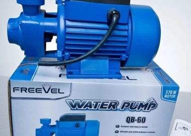 Freevel water pump