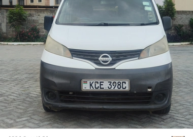 Nissan NV 200