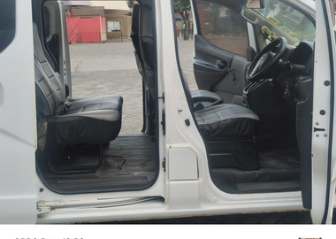 Nissan NV 200
