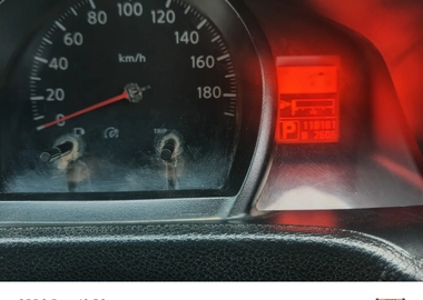Nissan NV 200