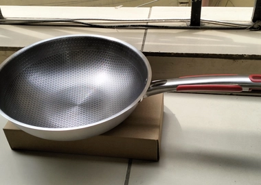 Honey Comb stainless steel wok pan