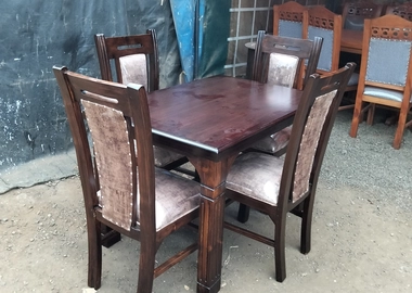 Finely Touched 4-Seater Dining Set