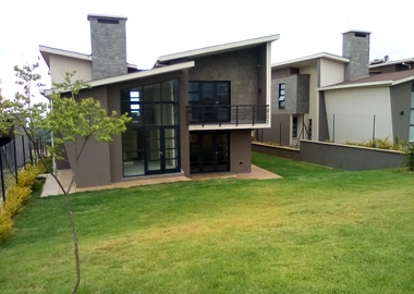 4-Bedroom Townhouse to Let in Tilisi