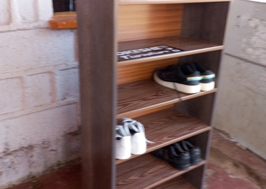 Shoe rack