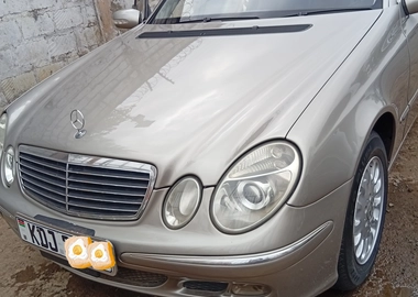 KDJ Mercedes Benz E250