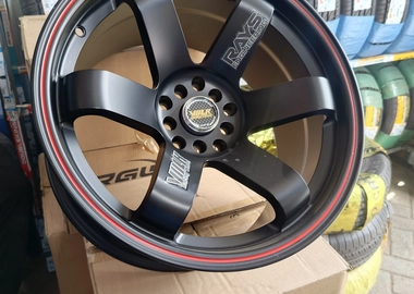 17/5/10/100/114.3 offset rims