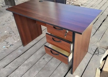 1.2m office desk