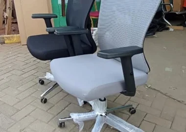 Highback office chair