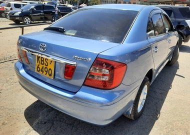 Toyota premio