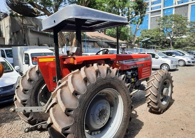 Massey Ferguson 385