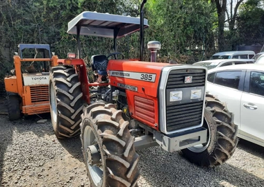 Massey Ferguson 385
