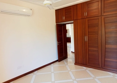 3 Bedroom Apartment with swimming pool and Gym for rent in Nyali