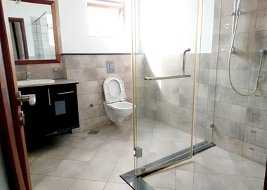 Executive 3 & 4 Bedrooms Beach Apartment For Rent in Nyali