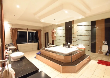 Beachfront Penthouse for Sale in Nyali